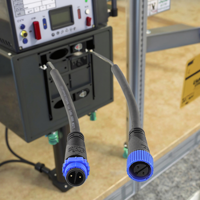 BTM15 UL 産業用ワイヤ接続用の防水接続器 IP68 1-50A